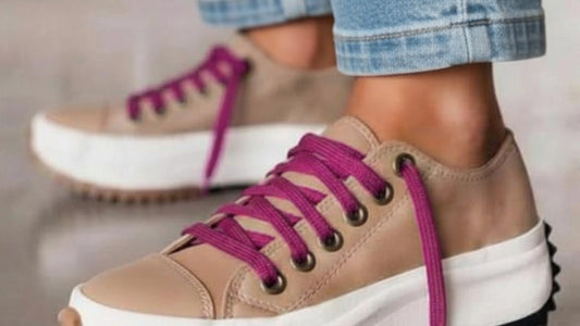 Lacets sneakers coton biologique certifié GOTS - Magenta Intense - Made in France - En Situation - Unisexe - Paire - Petit-détail.com