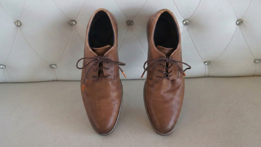 Lacets coton ciré - Marron & Orange - Made in France - En Situation - Unisexe - Paire - Petit-détail.com