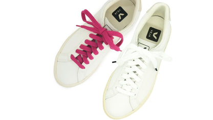 Lacets sneakers coton bio certifié - magenta intense - blanc et noir cobalt - Made in France - Unisexe Paire - Dessus - Petit-détail.com