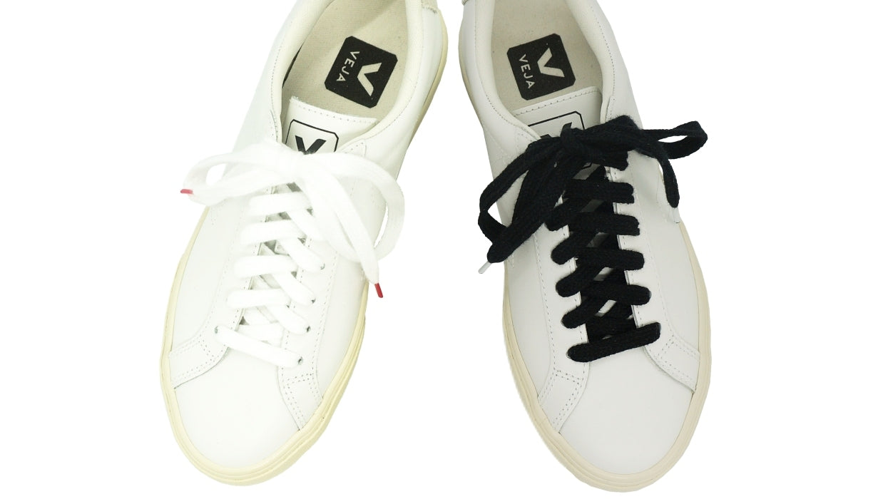 Lacets sneakers coton bio certifié - noir eclipse et blanc - blanc et rouge framboise - Made in France - Unisexe Paire - Dessus - Petit-détail.com