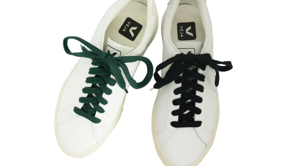 Lacets sneakers coton bio certifié - vert intense - noir eclipse et blanc - Made in France - Unisexe Paire - Dessus - Petit-détail.com