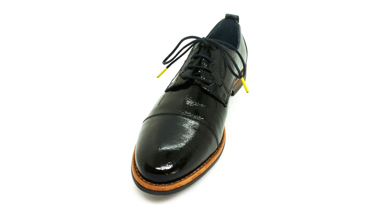 Lacets coton ciré noir et jaune - Made in France - Chaussure noire - Face - Petit-détail.com