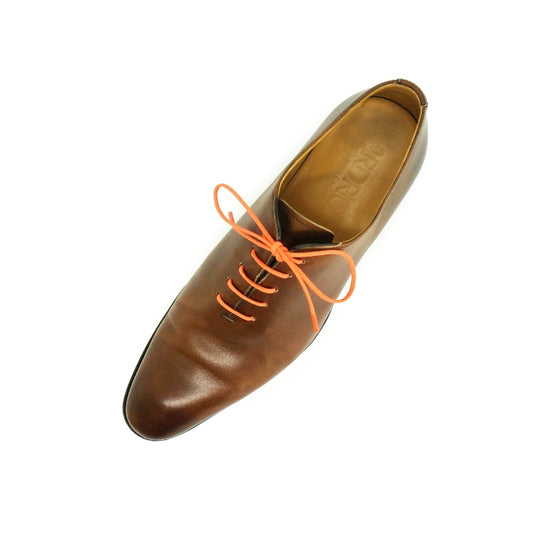 Lacets coton ciré orange - Made in France - Chaussure marron - Dessus - Petit-détail.com