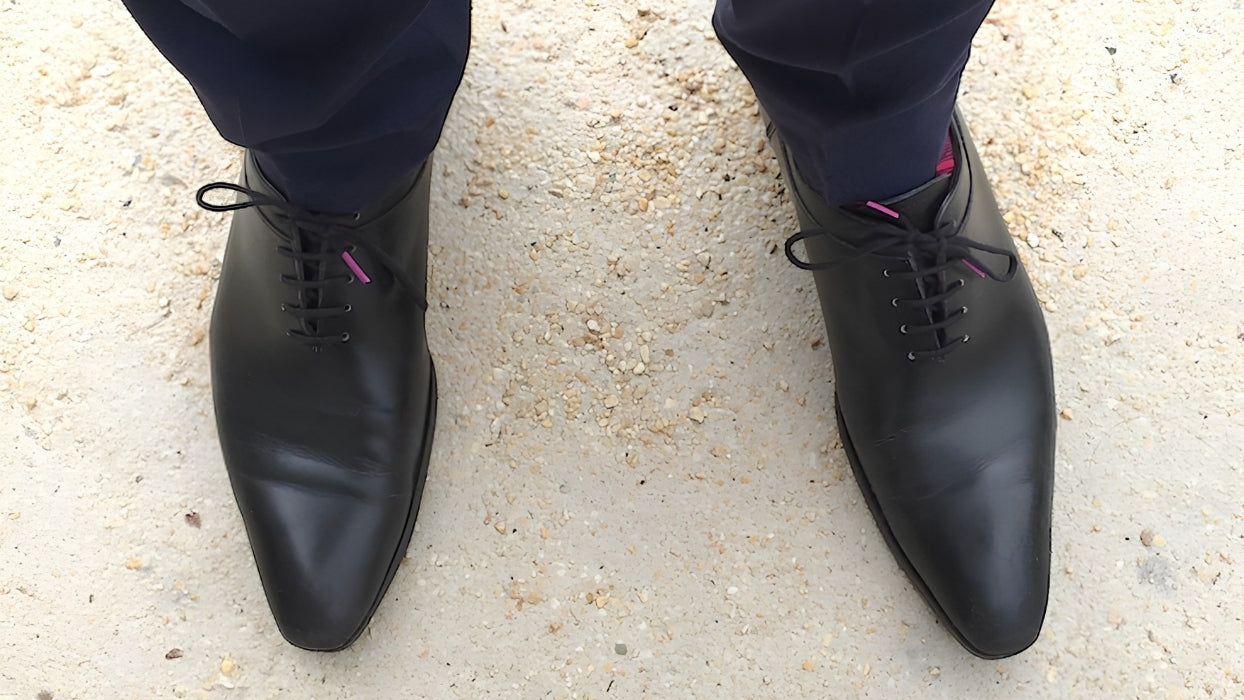 Lacets coton ciré - Noir & Rose Fuchsia - Made in France - En Situation - Unisexe - Paire - Petit-détail.com